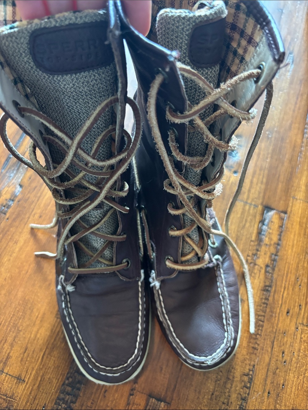 Sperry Women's Dark Brown Leather Lace-Up Moc Toe Boots with Tan Laces